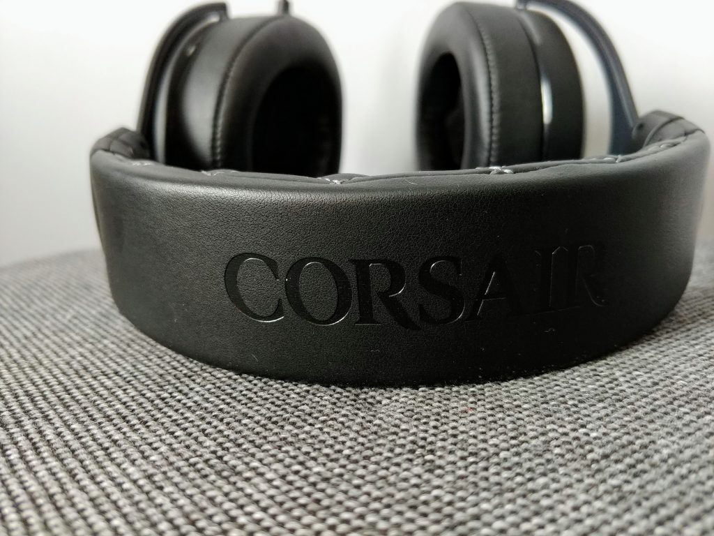 Corsair HS70 4