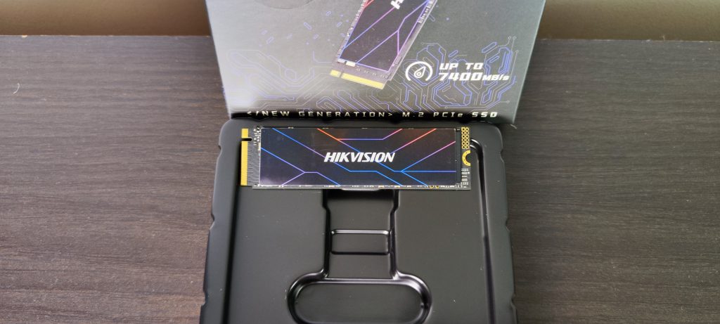 Hikvision G4000 Gen 4x4 1TB 2