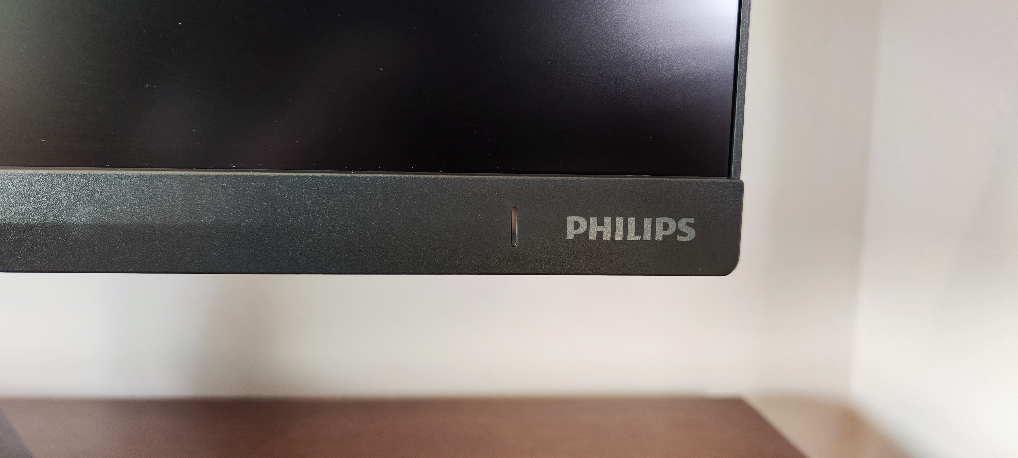 Philips Evnia 25M2N5200P 6
