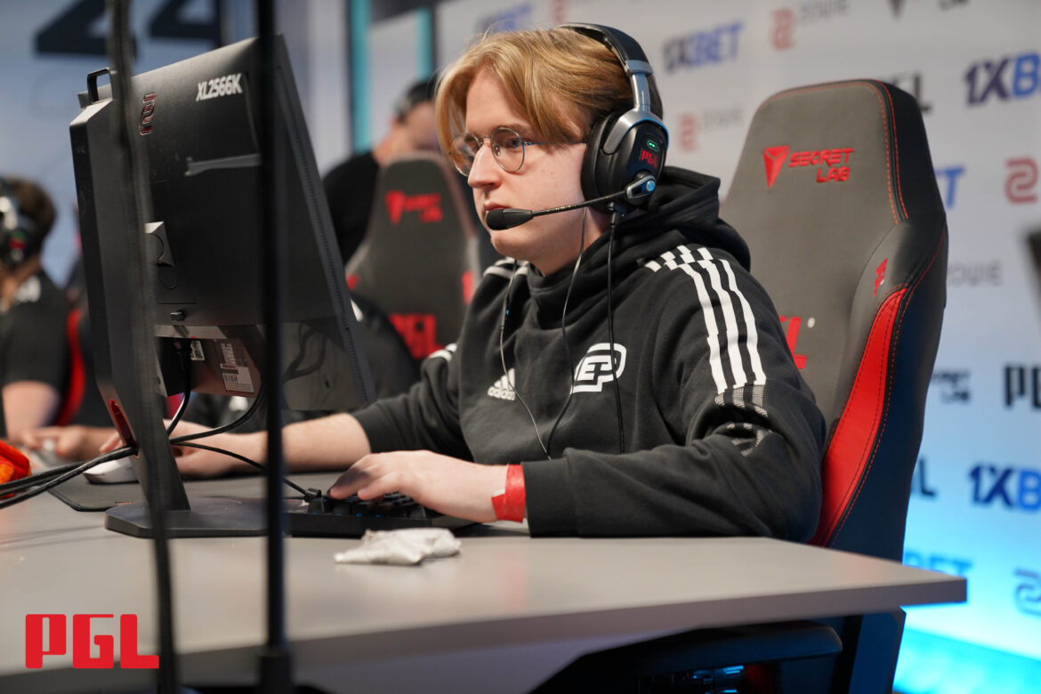 fr3nd Enterprise RMR