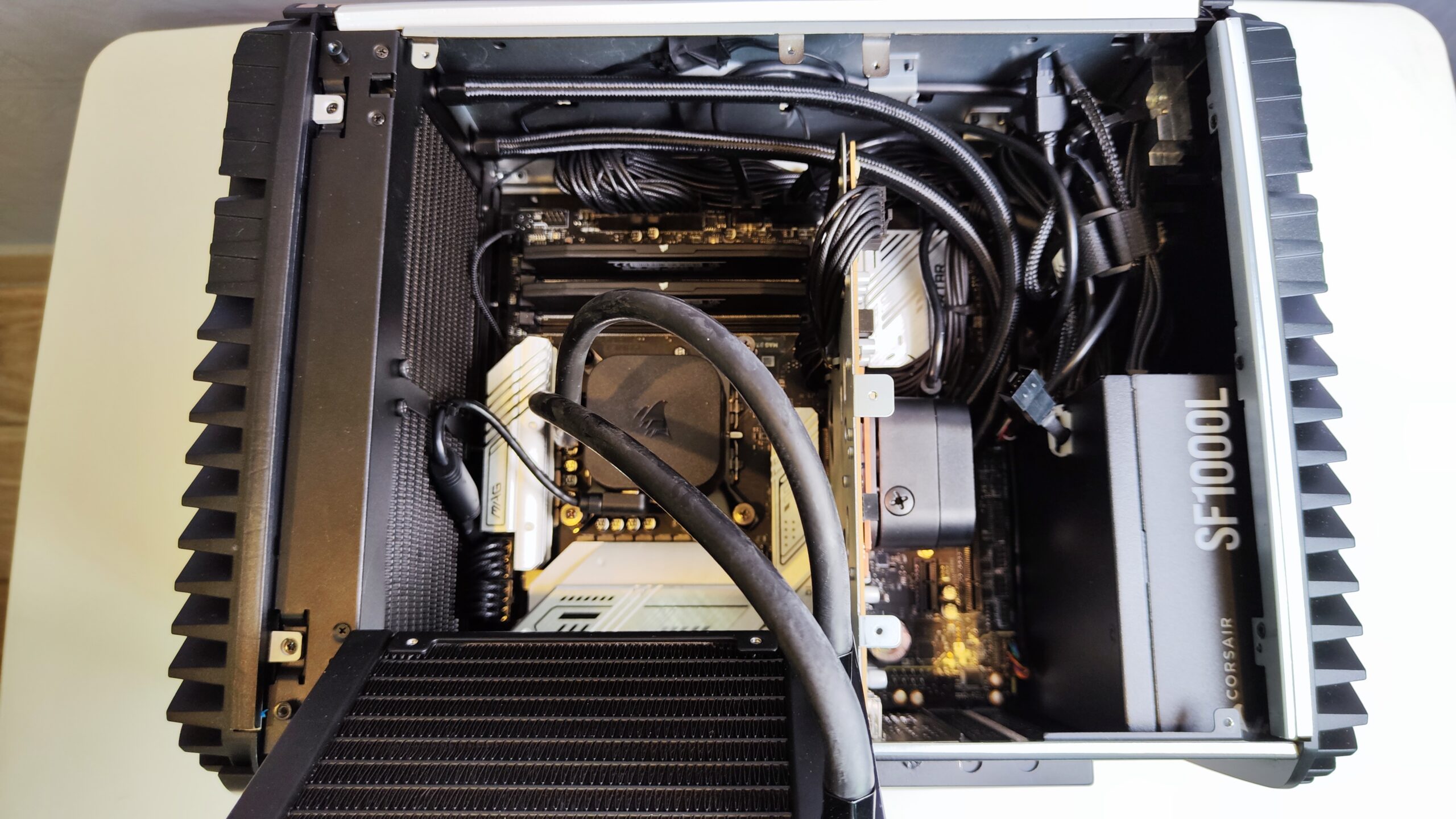 Corsair One i500 27 scaled