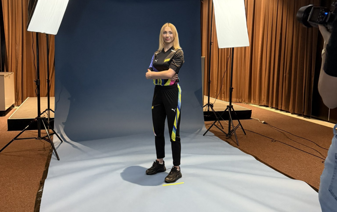 Angelka NAVI Javelins