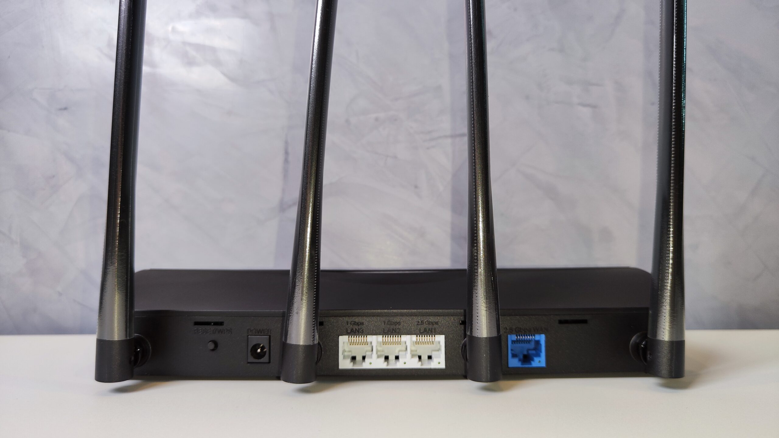 Mercusys MR27BE BE3600 8 scaled