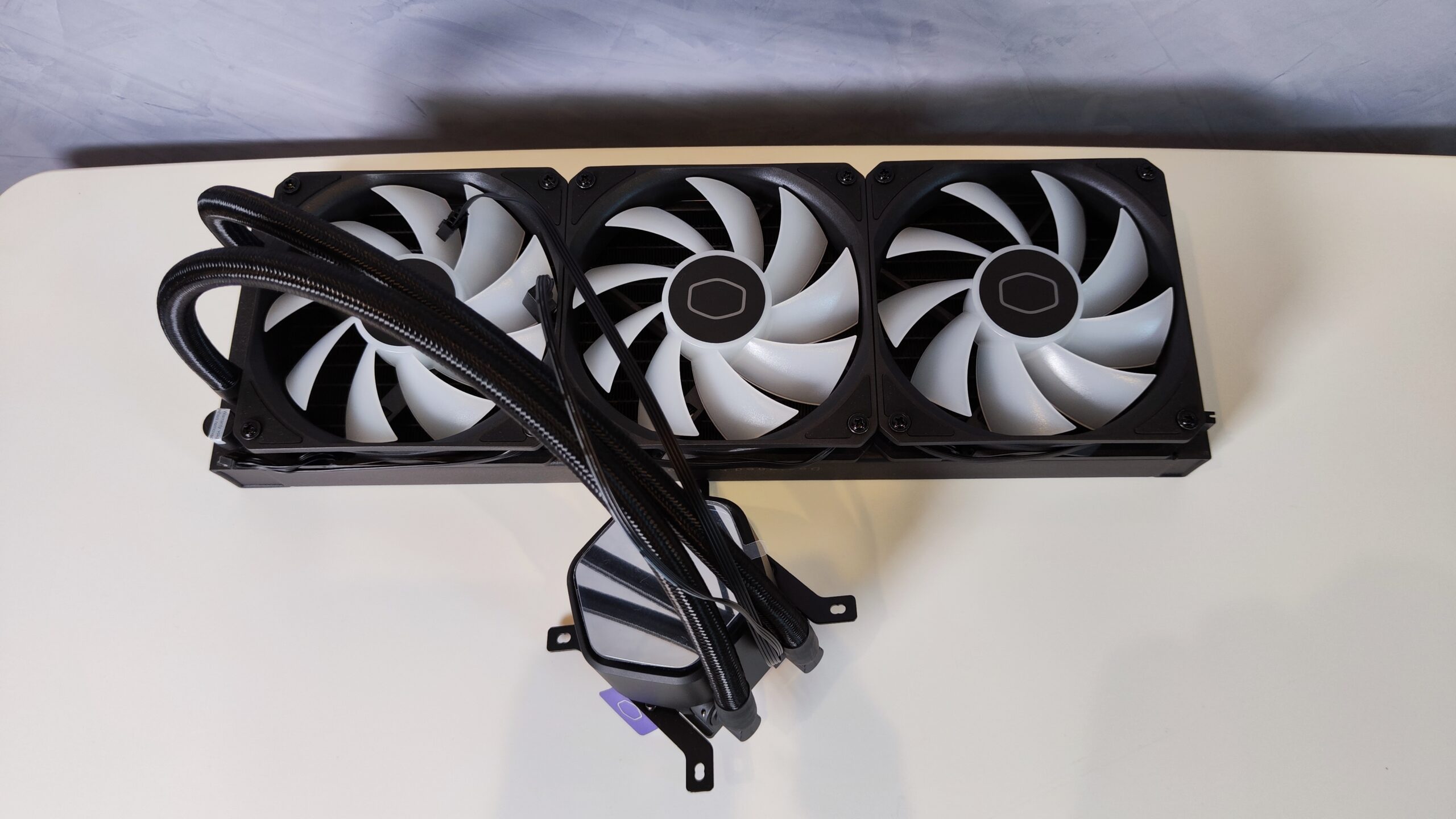 Cooler Master MasterLiquid 360 ION 2 scaled