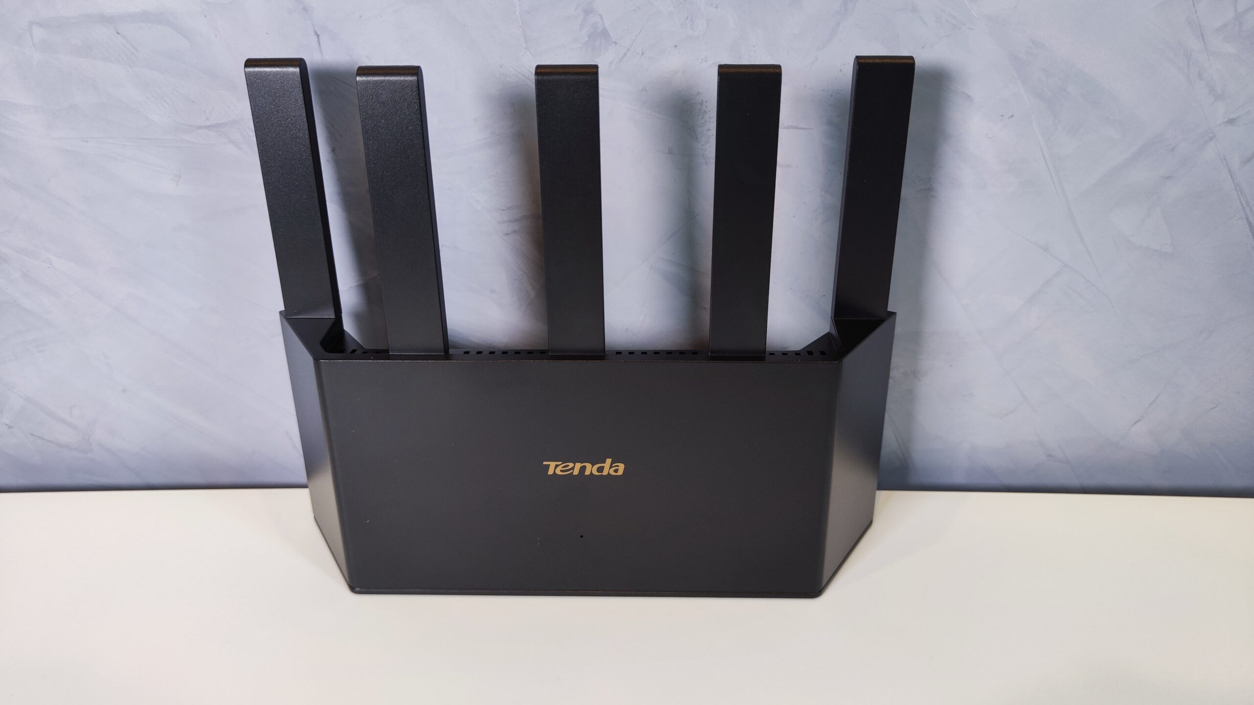 Tenda TX12L Pro 4 scaled