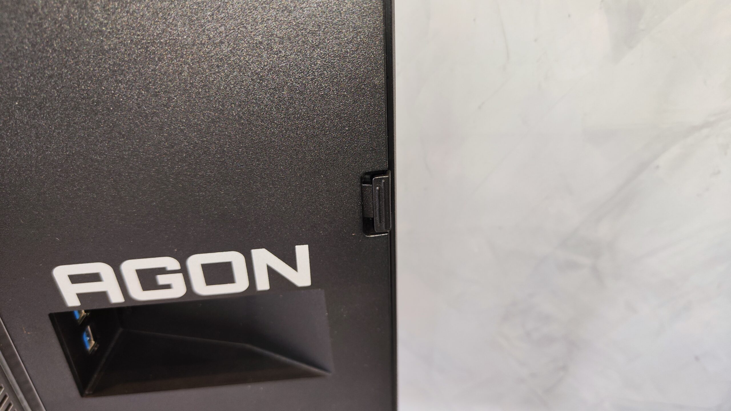 AOC Agon Pro AG246FK 9 scaled