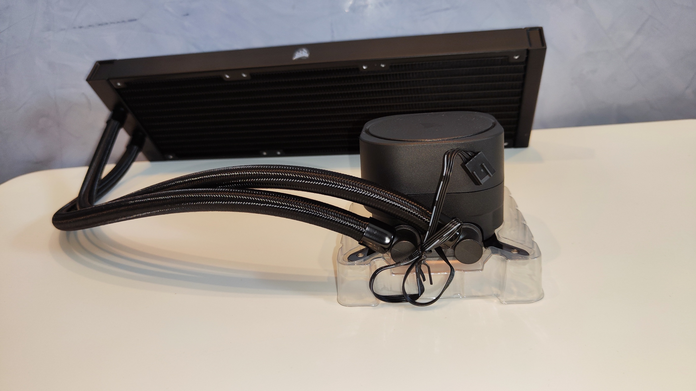 Corsair Nautilus 360 RS 10