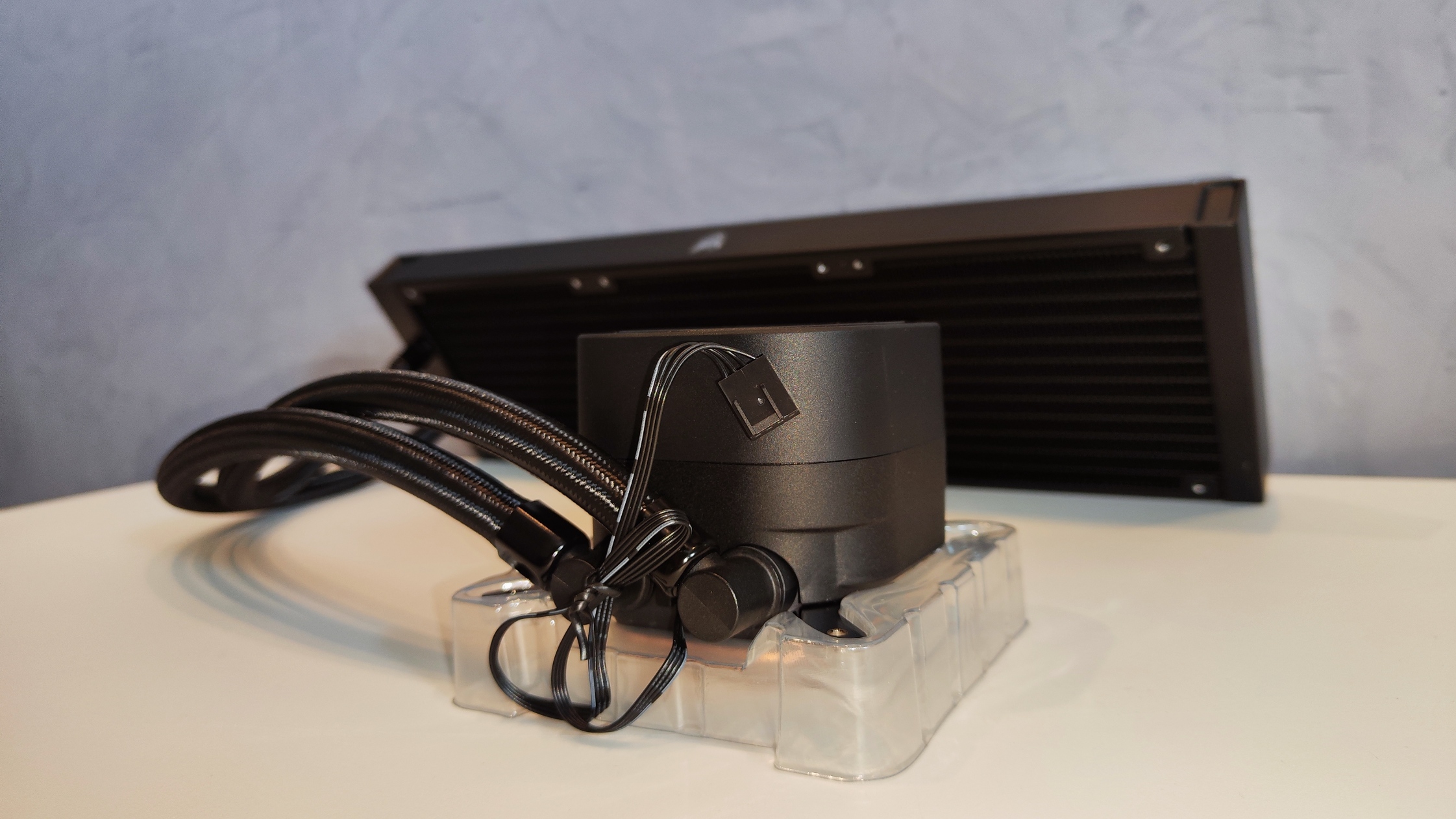 Corsair Nautilus 360 RS 11