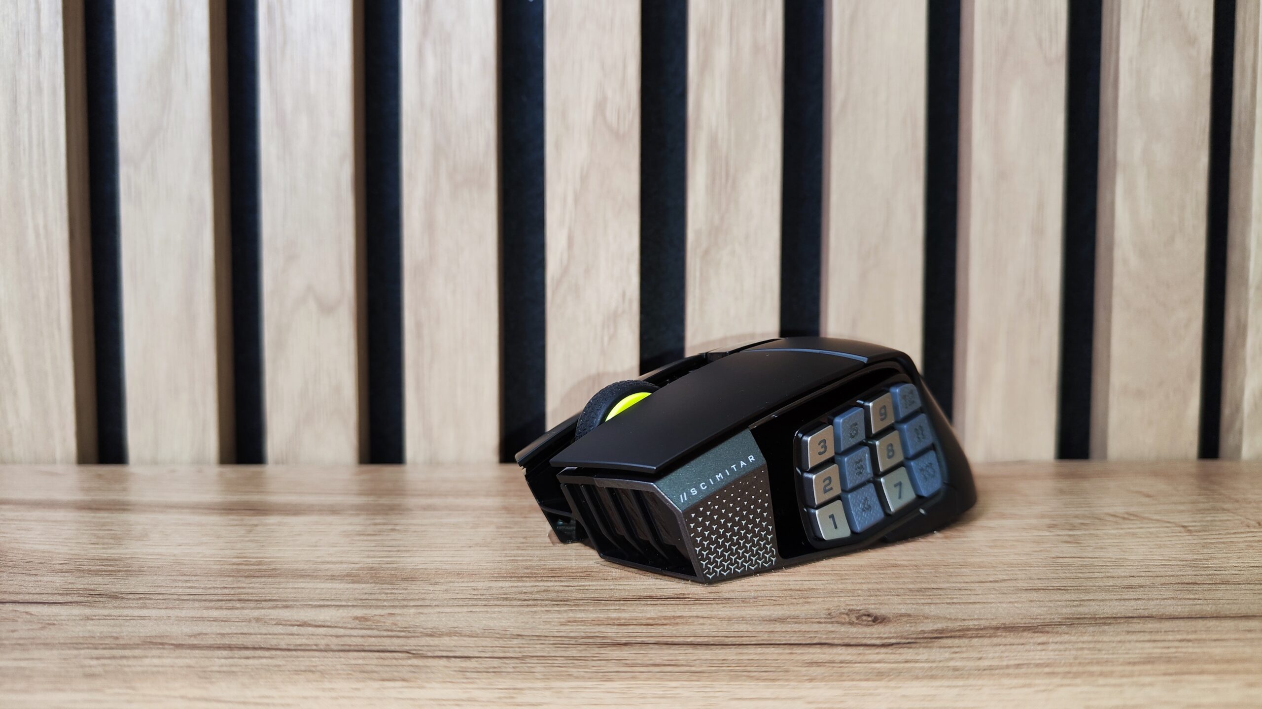 Corsair Scimitar Elite Wireless SE 11 scaled