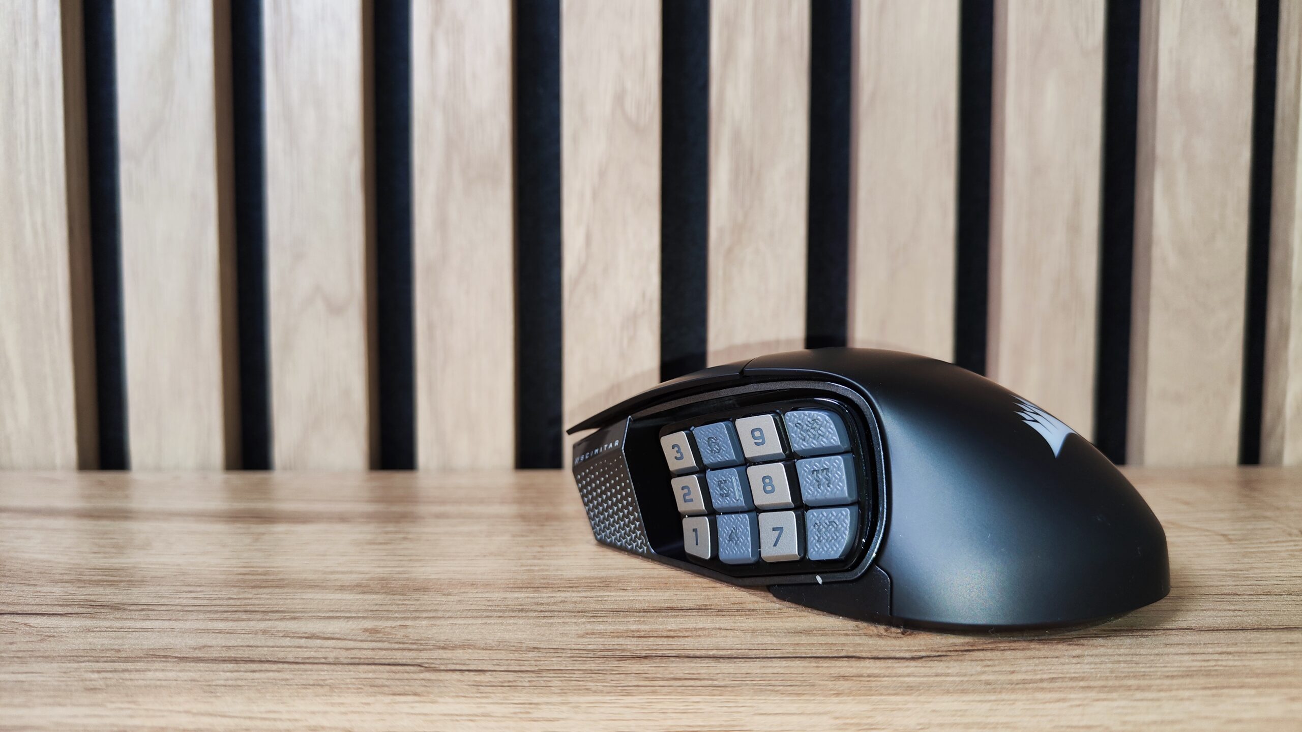 Corsair Scimitar Elite Wireless SE 13 scaled