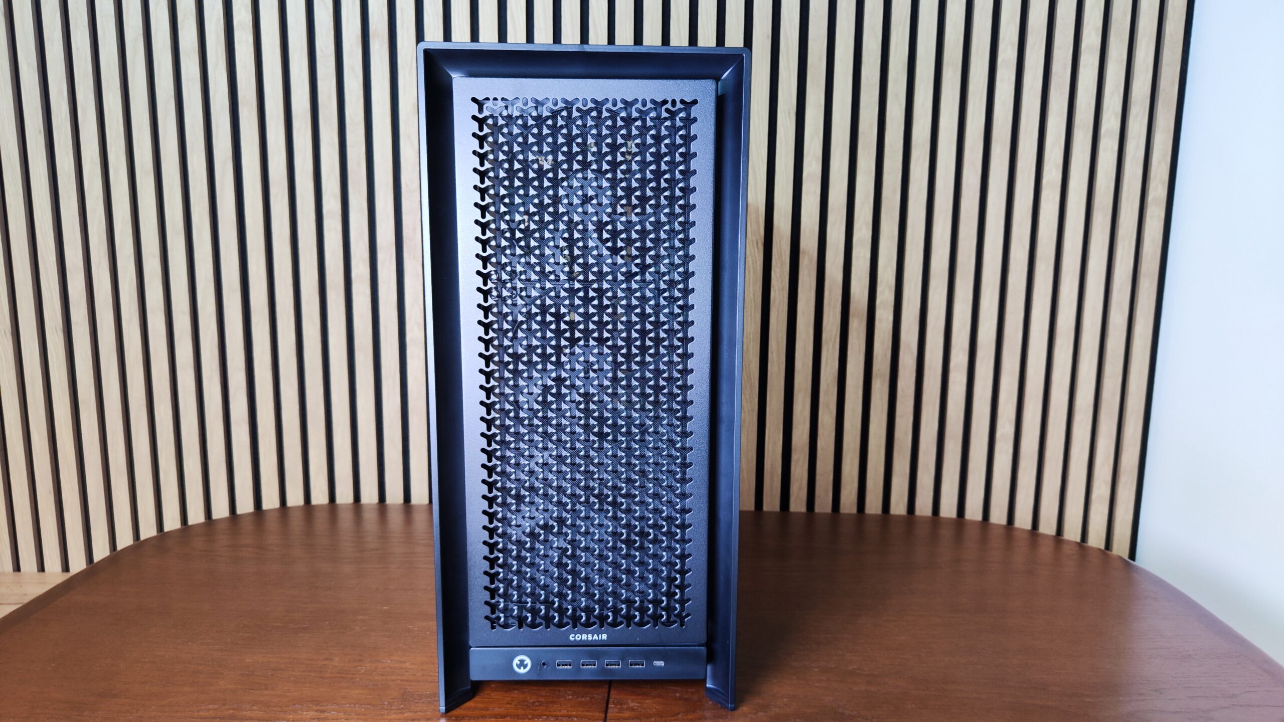 Corsair Frame 5000D RS 1 scaled