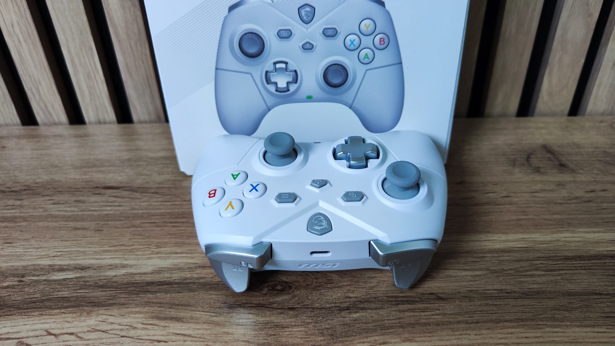 MSI Force GC300 Wireless 7 scaled