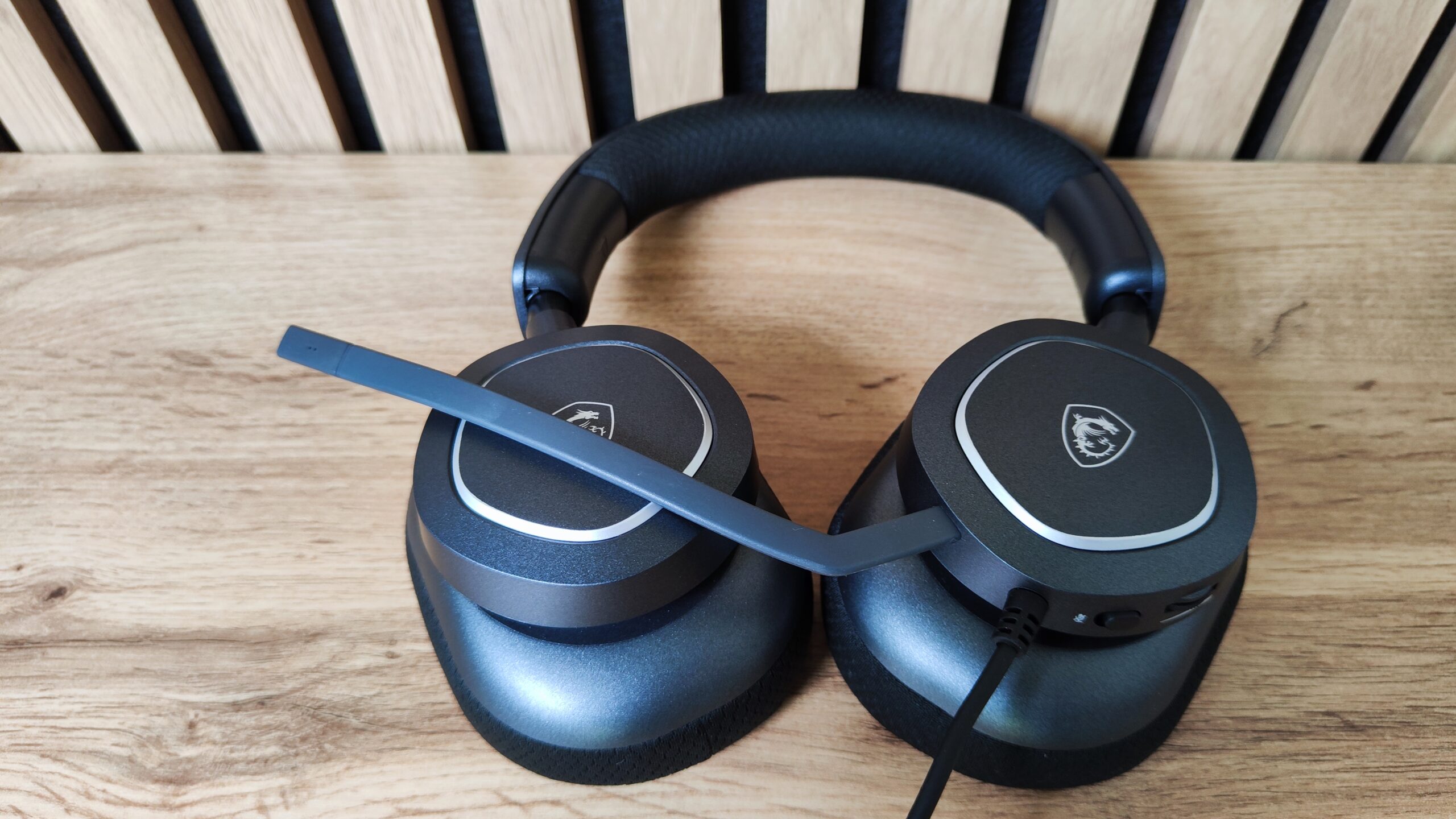 MSI Maestro 300 8 scaled