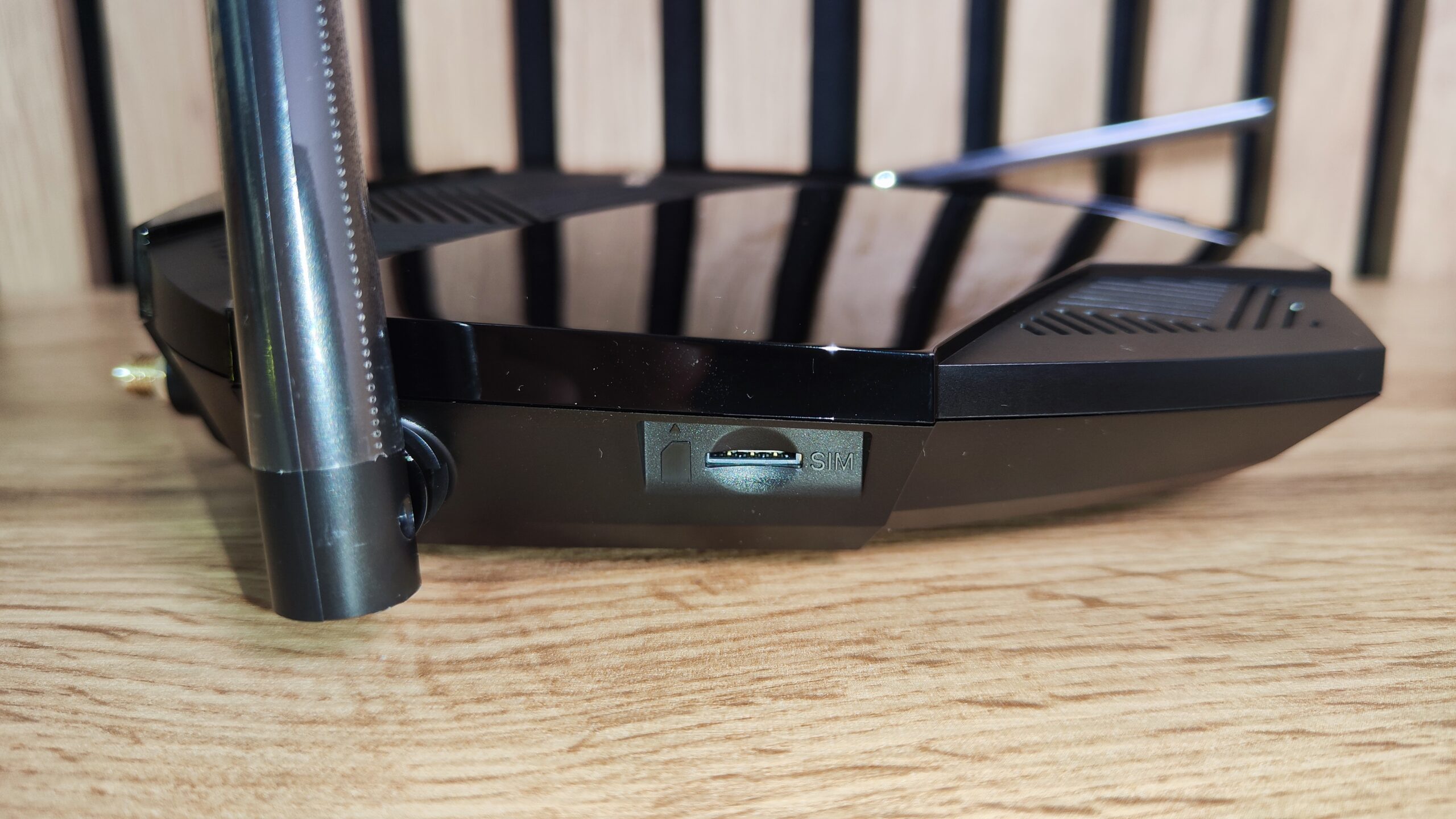 Mercusys MB235 4G 9 scaled