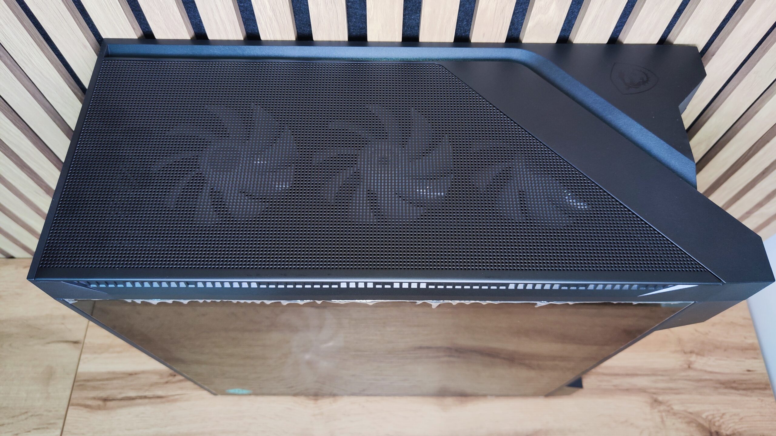MSI Forge 321R Airflow 8 scaled