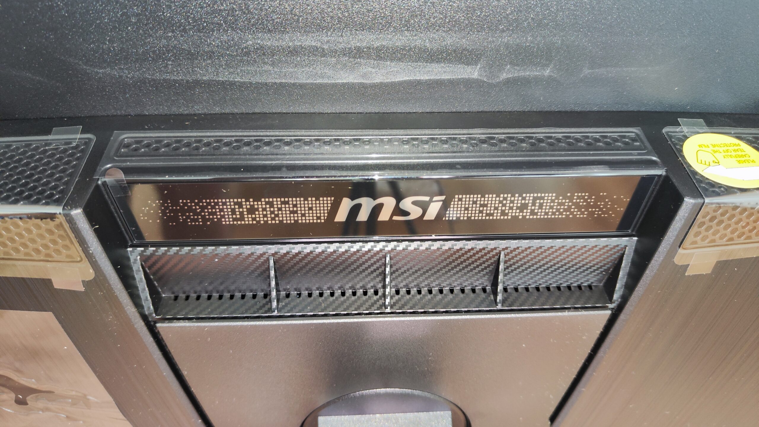 MSI MAG 322UP QD LED E16 3 scaled