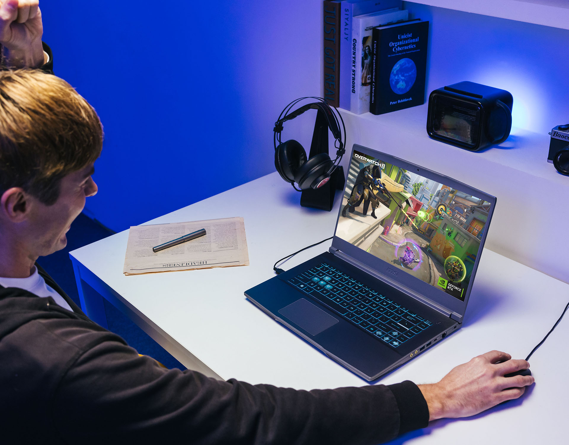 MSI Thin 15 5