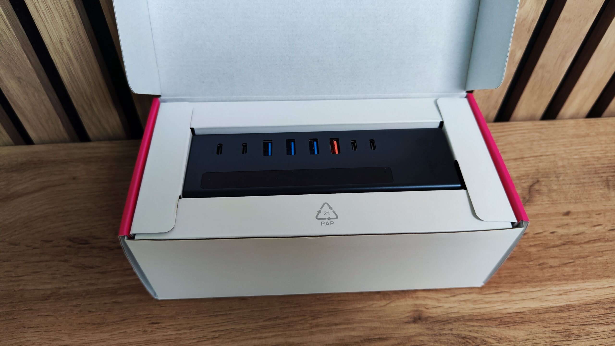 ICY BOX COMBO 9W1 10XUSB PD 100W 4 scaled