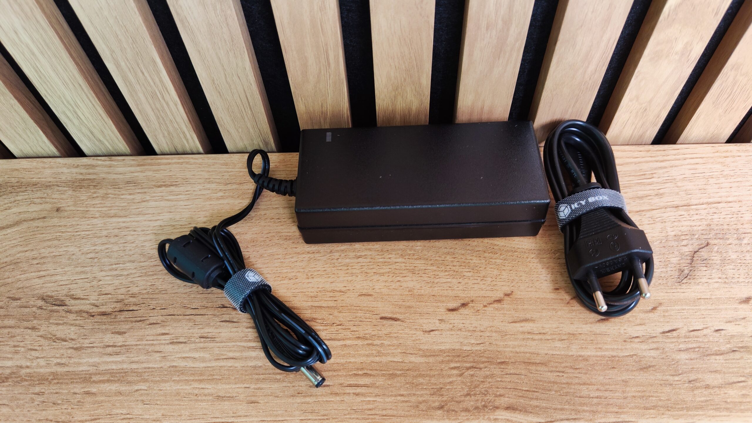 ICY BOX COMBO 9W1 10XUSB PD 100W 5 scaled