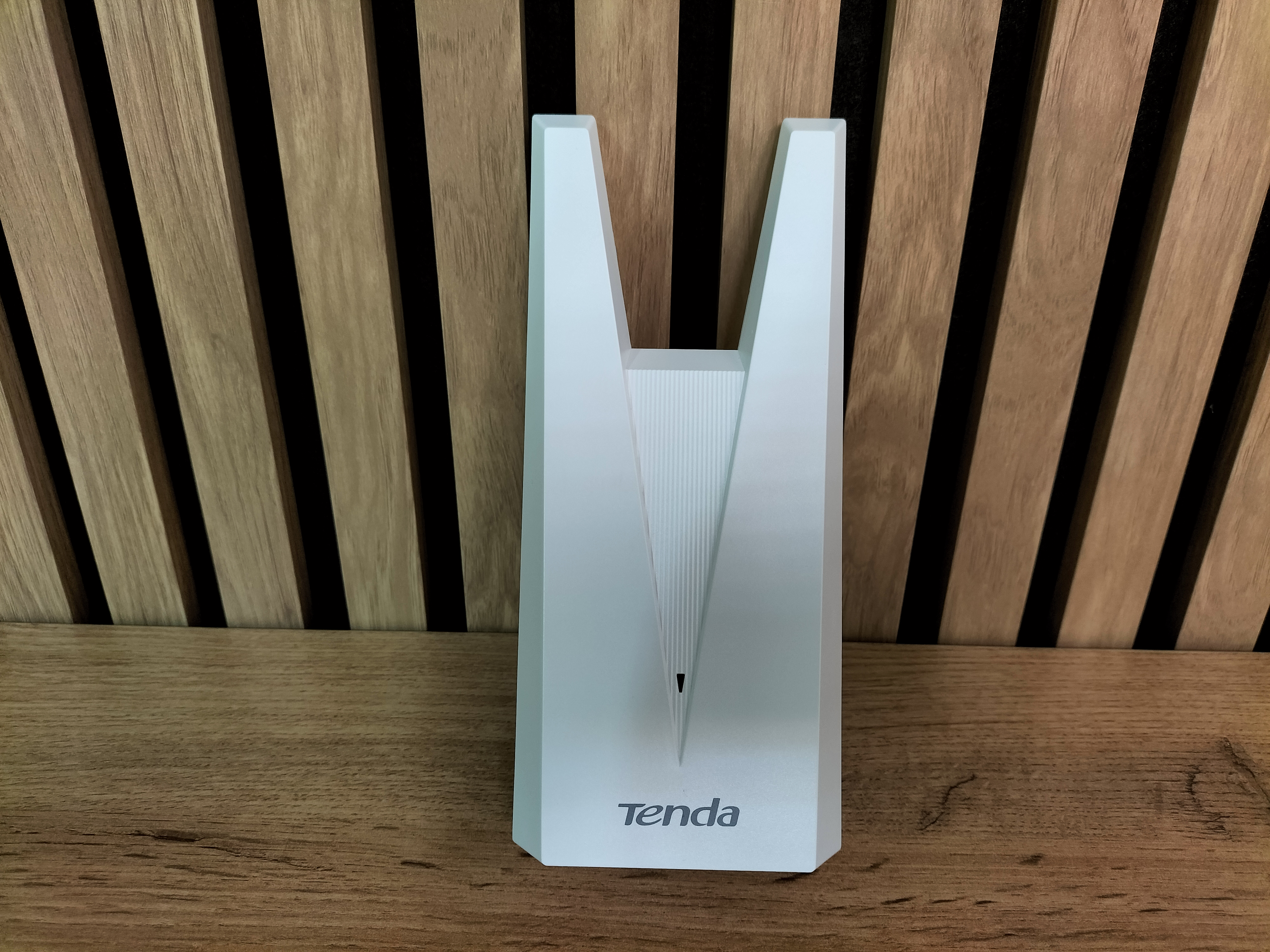 Tenda A33 AX3000 4